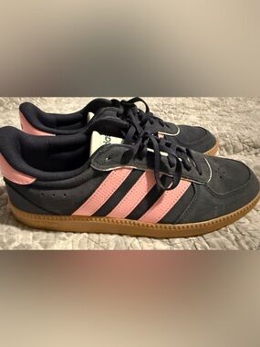 adidas White Sneaker Interior with Pink Detail